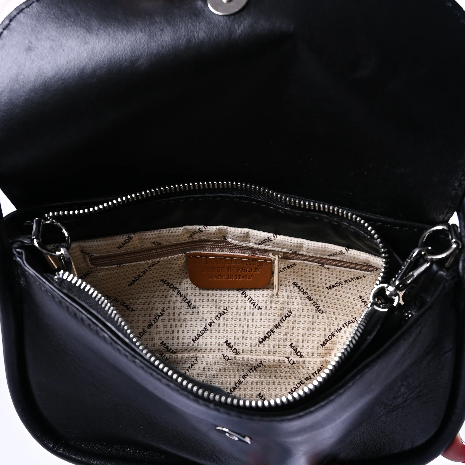 B LOVE - BORSA PICCOLA A MANO IN NAPPA ART.AR018S - NERO - Image 4