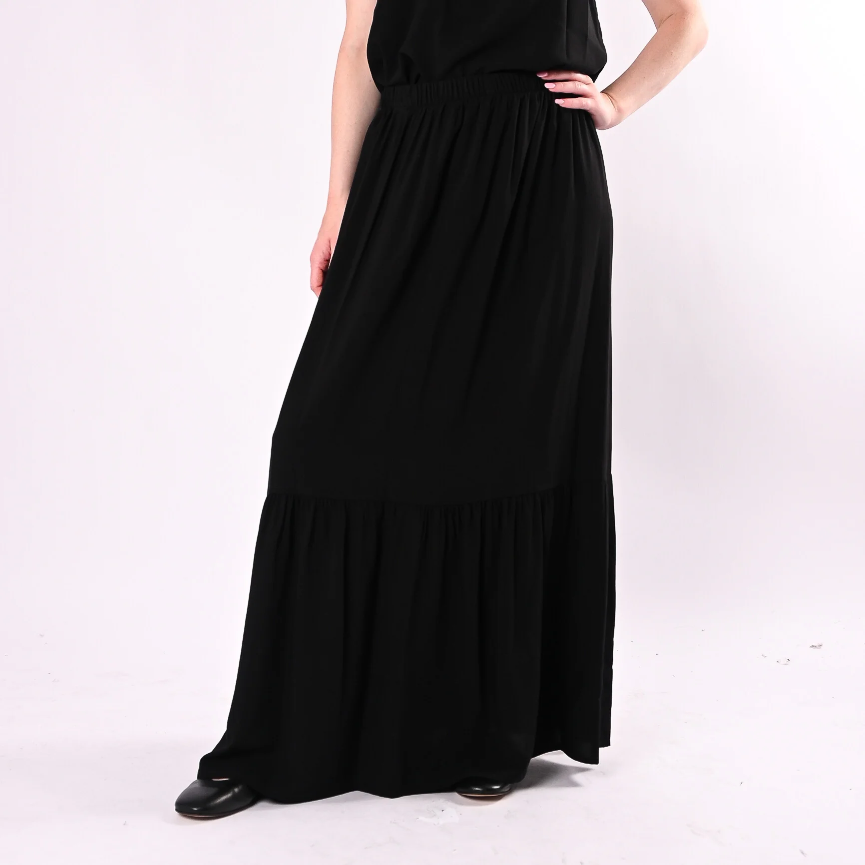 HAVEONE - GONNA LUNGA IN VISCOSA CON BALZA ART. GIA-Q197/N -  NERO
