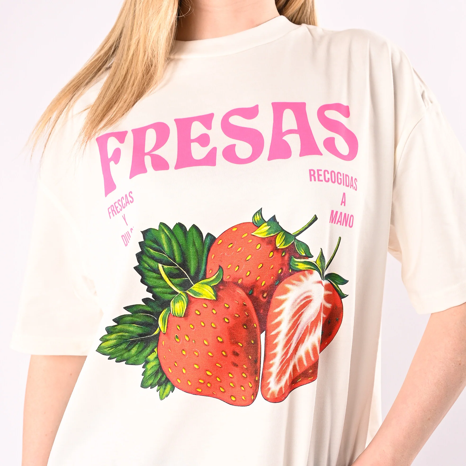 HAVEONE - T-SHIRT OVER A SCATOLA FRESAS ART. TDY-Q241/L - LATTE - Image 4
