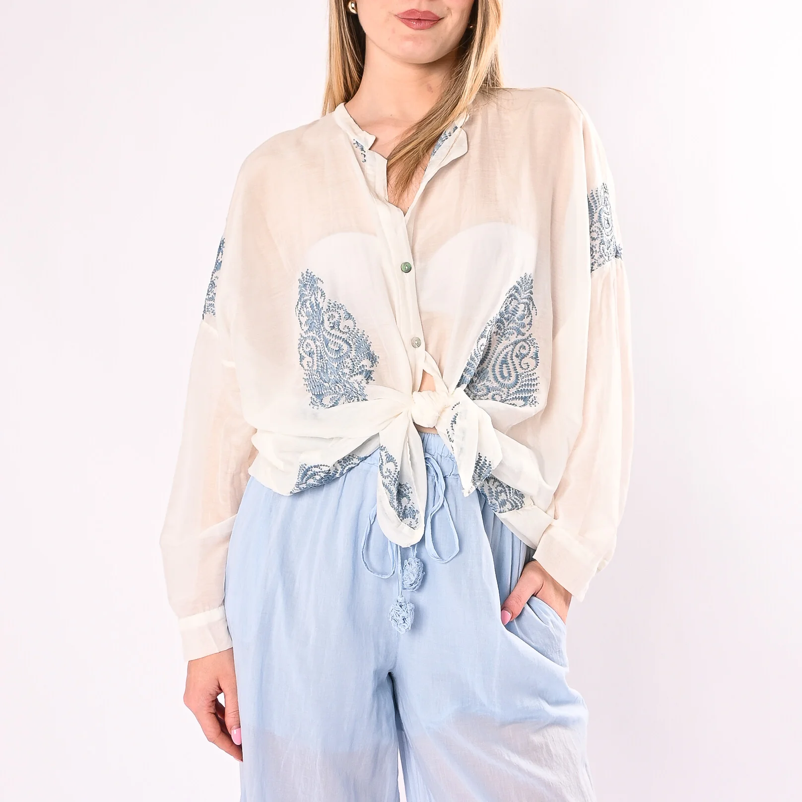 MOTEL - CAMICIA COREANA OVER MISTO SETA CON RICAMI ART. S26CL94/L - LATTE