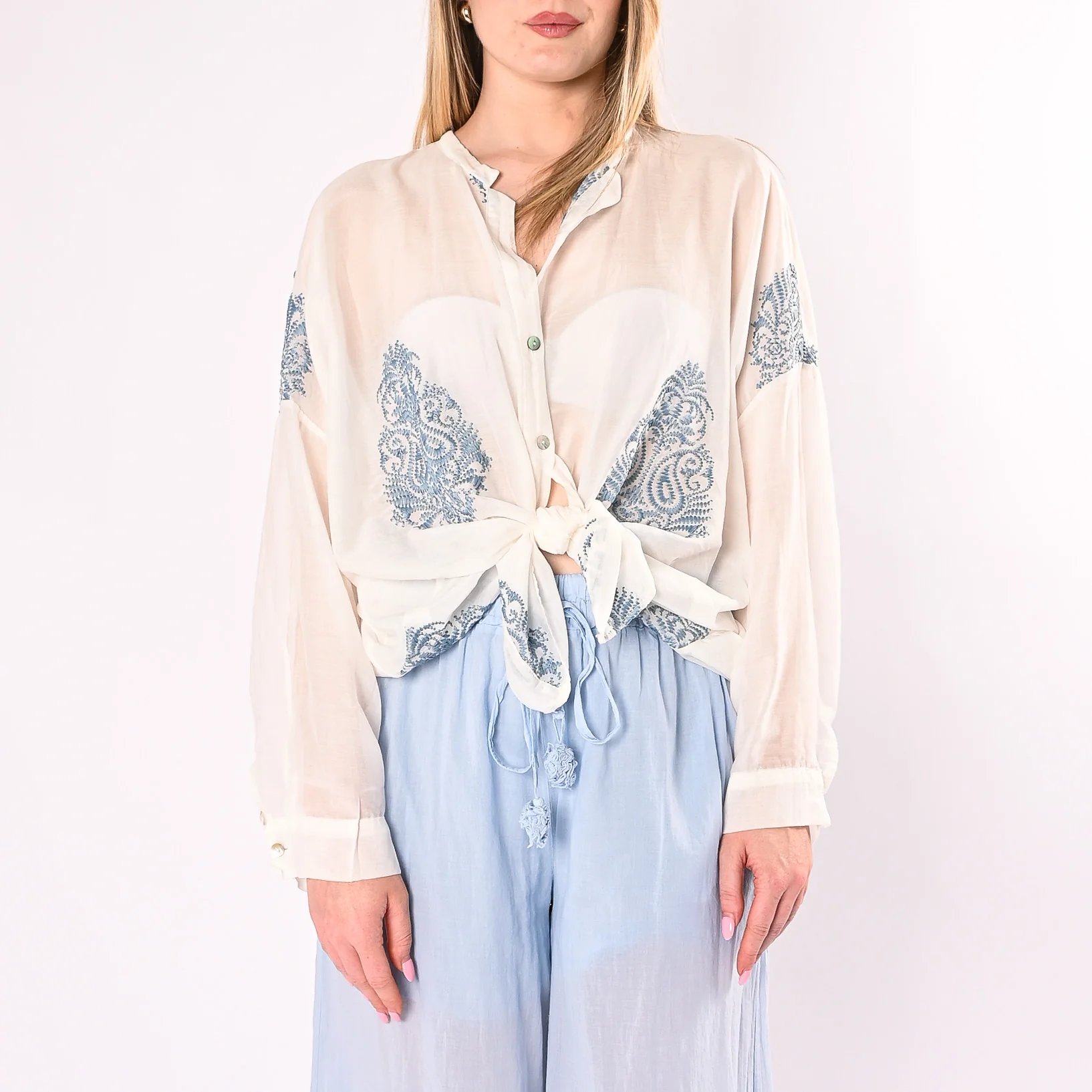 MOTEL - CAMICIA COREANA OVER MISTO SETA CON RICAMI ART. S26CL94/L - LATTE - Image 3