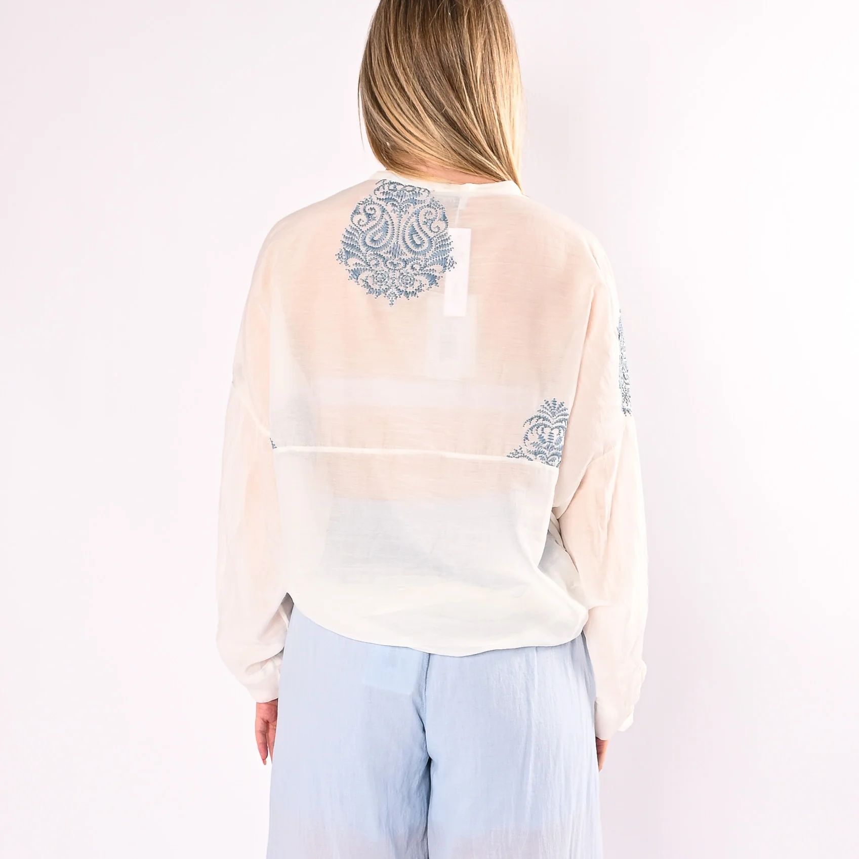 MOTEL - CAMICIA COREANA OVER MISTO SETA CON RICAMI ART. S26CL94/L - LATTE - Image 5