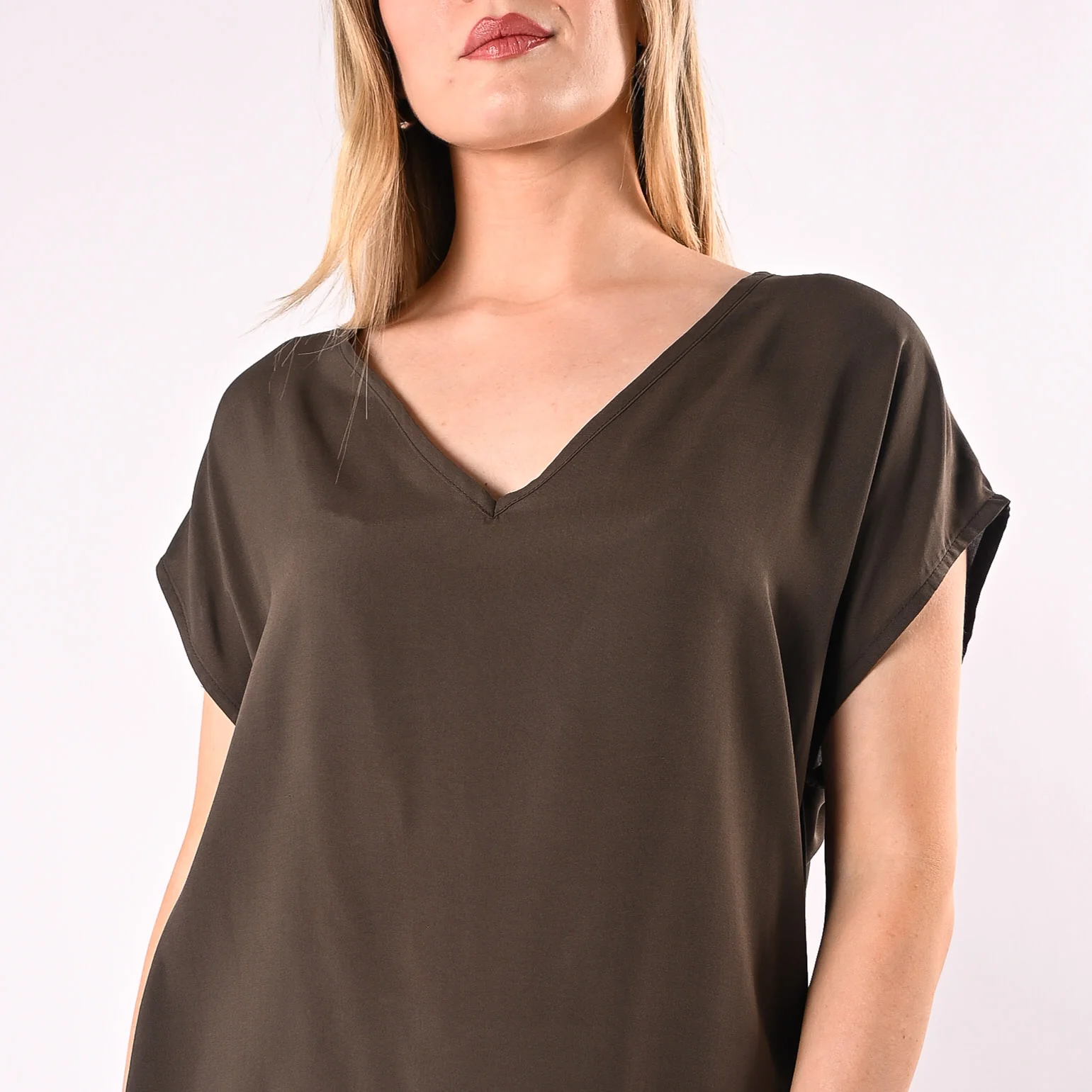 SOUVENIR - BLUSA SCOLLO V IN VISCOSA ART.S39M1880/M - MORO - Image 5