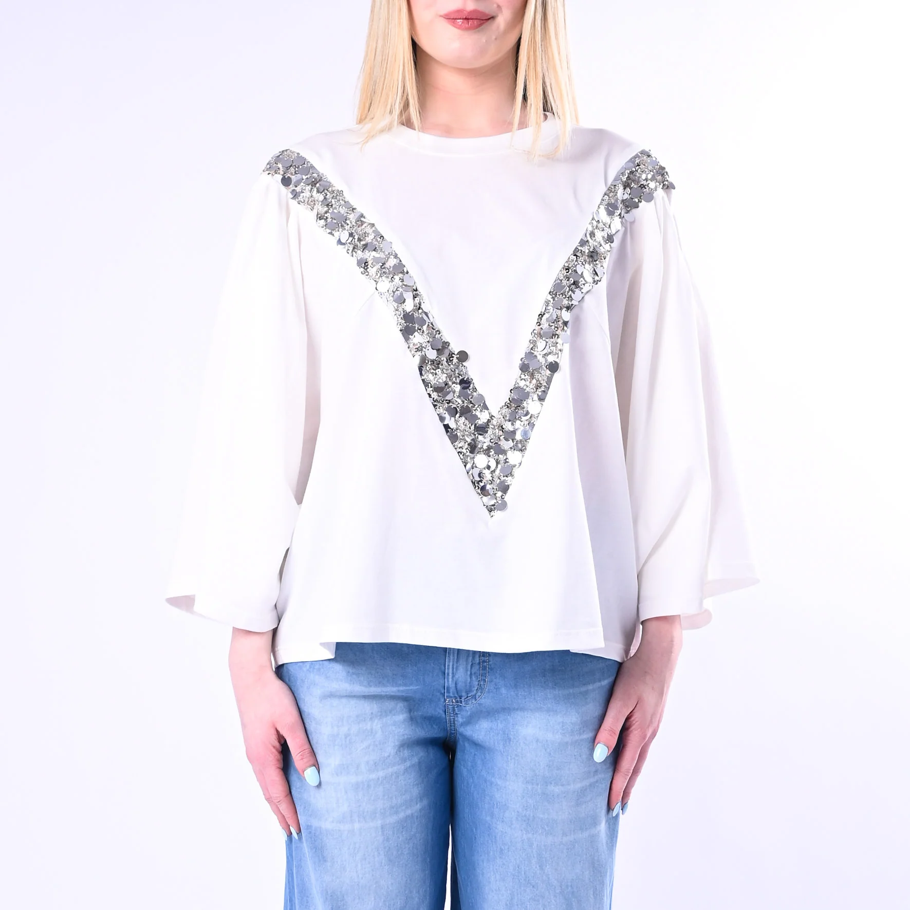 TENSIONE IN - T-SHIRT OVER CON INSERTO PAILLETTES ART.260191/B - BIANCO - Image 2