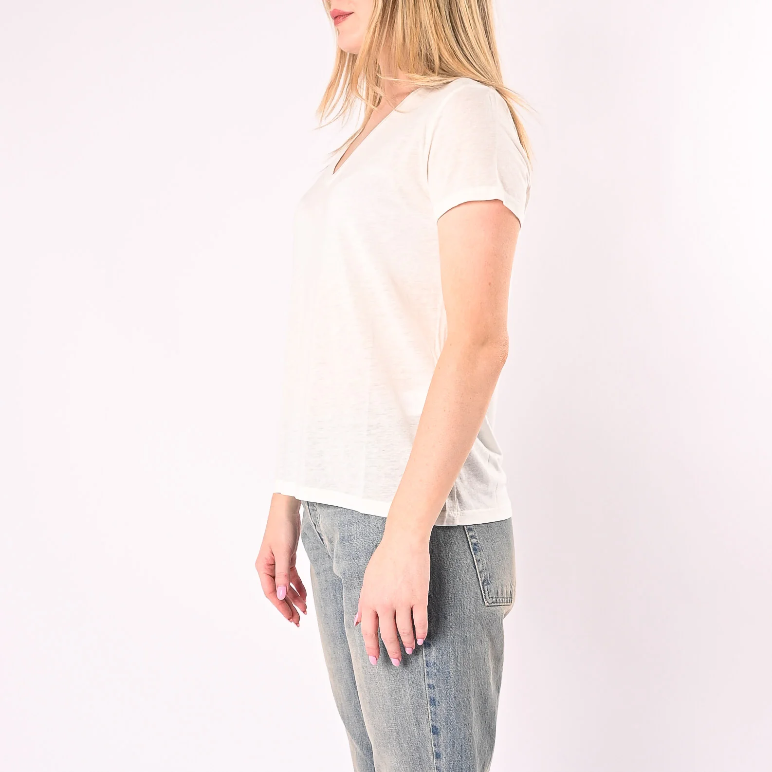 VICOLO - T-SHIRT MISTO LINO SCOLLO V MANICA CORTA ART. UAB0461/N - NATURALE - Image 3